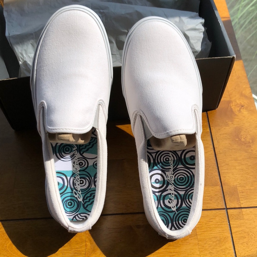 NWT Eddie Bauer M. Haller slip-ons (women’s)